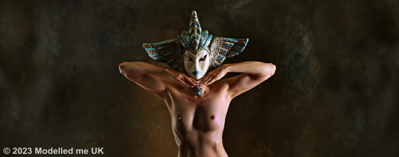 There is no secret about it - if youd like to talk to us about Figurative Art - we'll be delighted to hear from you.